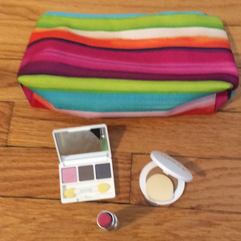 Untouched Clinique Sampler set